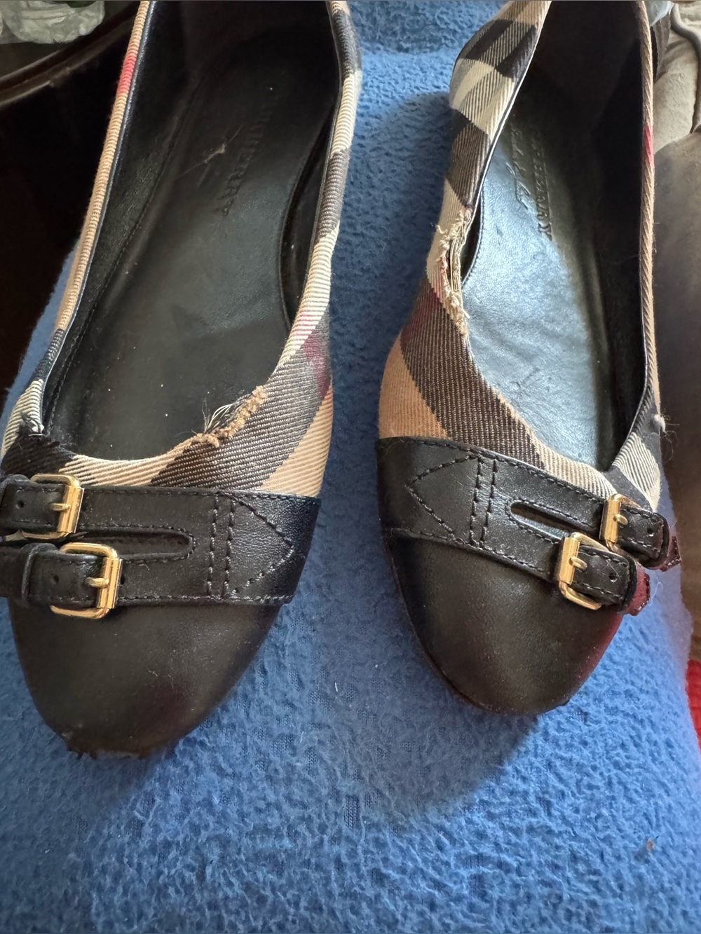 Burberry Beige Plaid Leather Cap Toe Flats - Picture 2 of 12